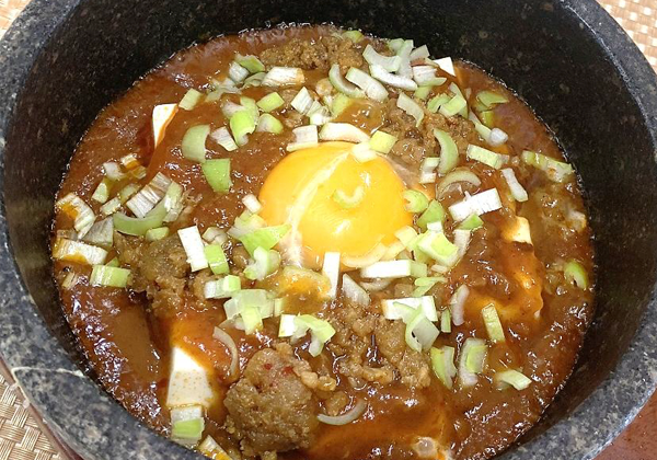 ～花椒香る～旨辛石焼麻婆豆腐定食