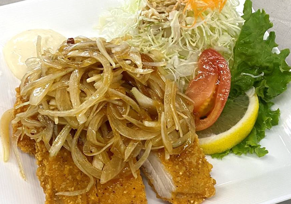 野菜たっぷり油淋鶏定食