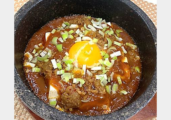 旨辛石焼麻婆豆腐定食