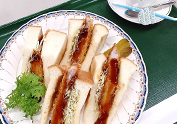 ヒレカツサンドイッチ