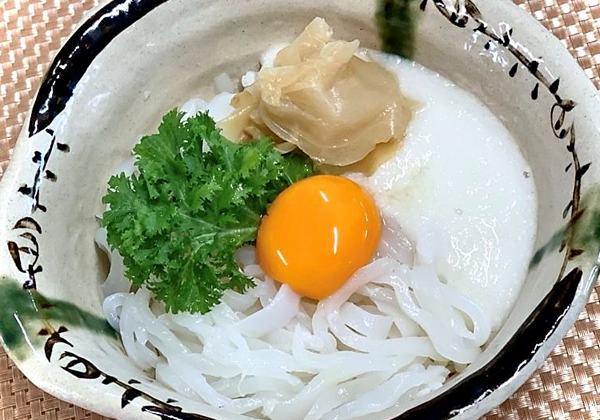 イカとろろ丼