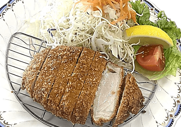 厚切りとんかつ定食